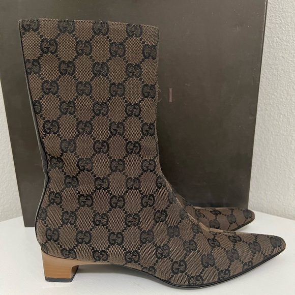 Authentic Gucci GG short boot - Picture 3 of 11